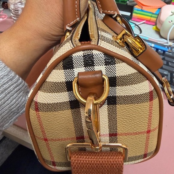 Burberry Beige and Brown Check Crossbody Bria Bowling Bag SM - Picture 5 of 16
